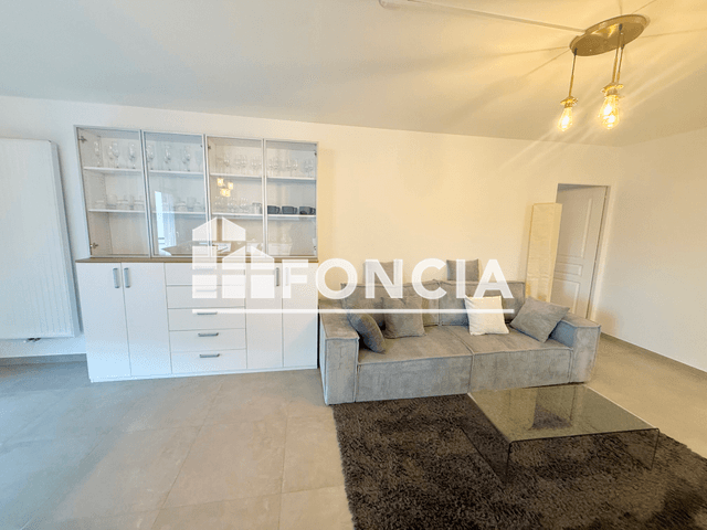 Appartement meublé 3 pièces (72.8 m²) à louer - Saint Julien En Genevois (74160)
