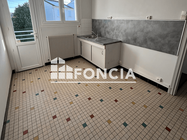 Maison 3 pièces (75.63 m²) à louer - Niort (79000)