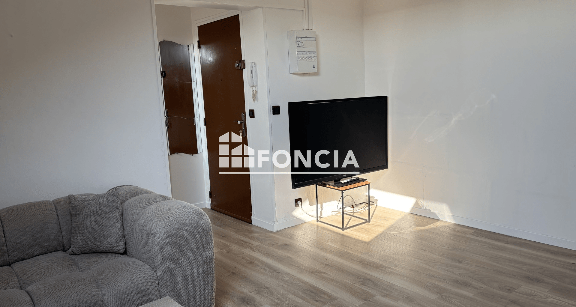 Studio meublé (23.65 m²) à louer - Saint-pierre-lès-nemours (77140)