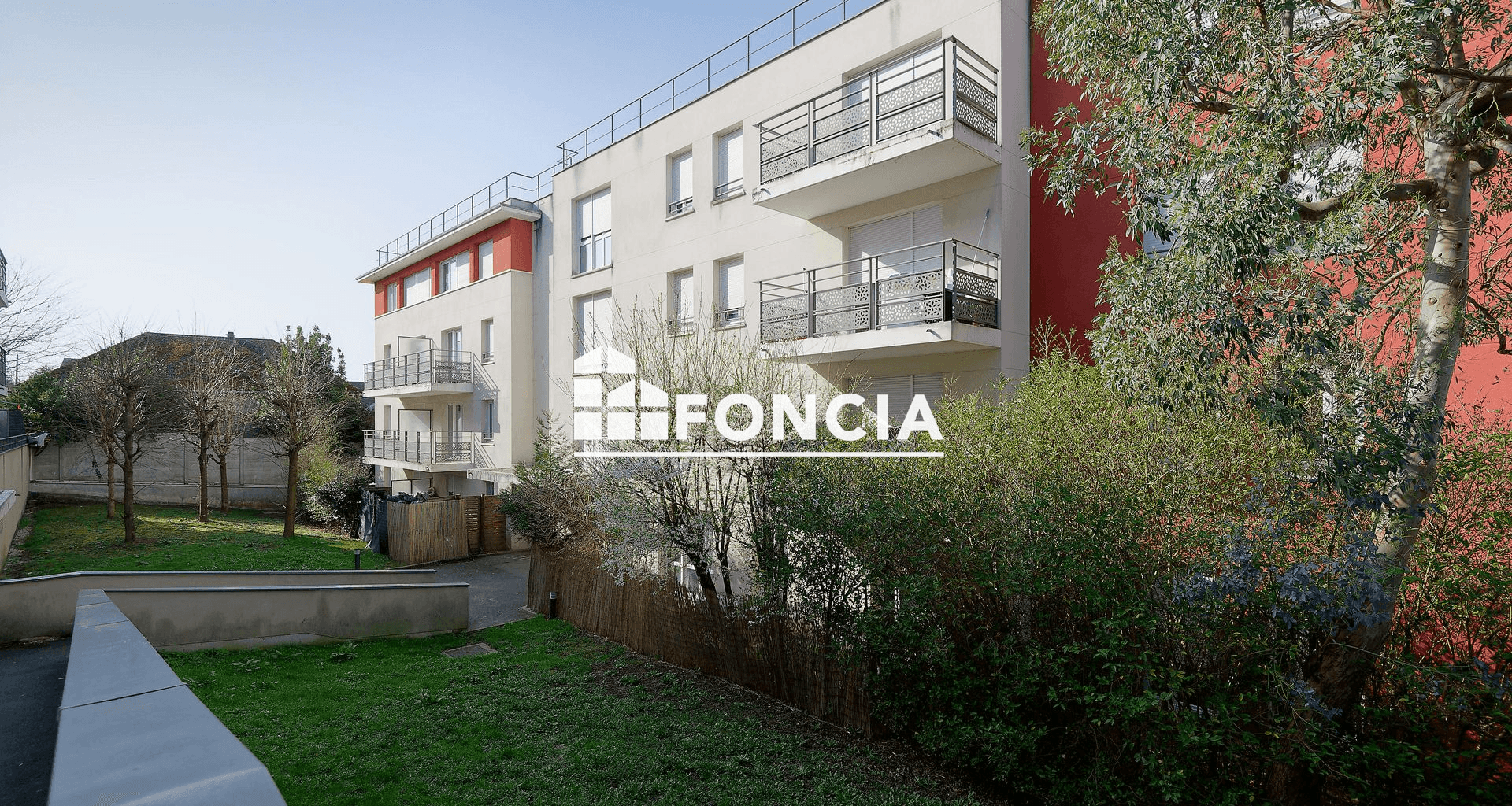 Appartement 4 pièces (78.76 m²) à louer - Corbeil-essonnes (91100)