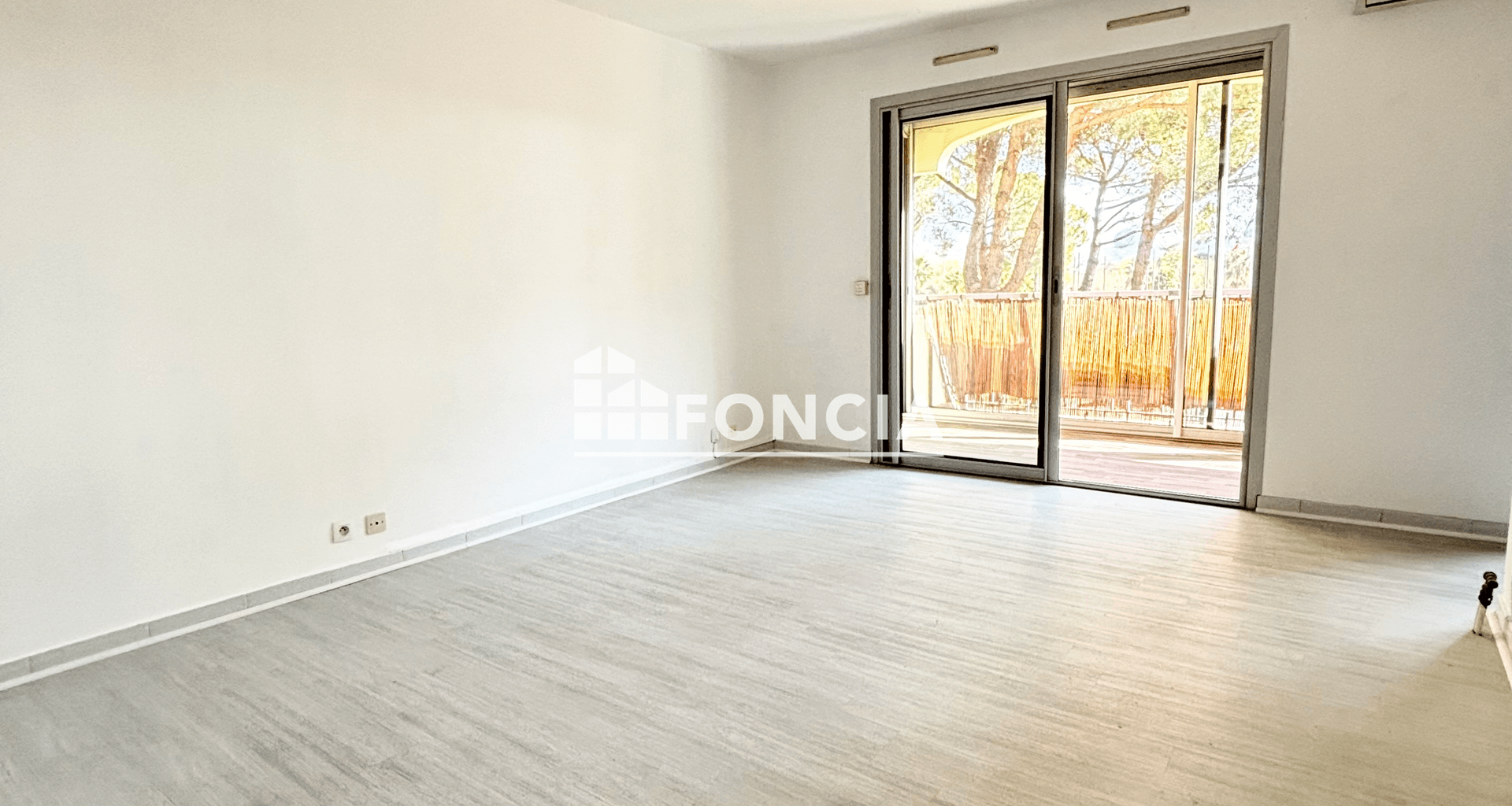 Studio (26 m²) à vendre - Mandelieu-la-napoule (06210)