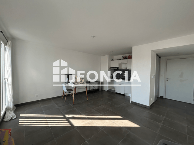 Appartement 2 pièces (42.3 m²) à louer - Villeurbanne (69100)