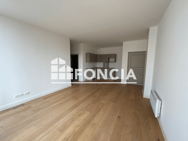 Appartement 2 pièces (46.5 m²) à louer - - Nimes (30000)