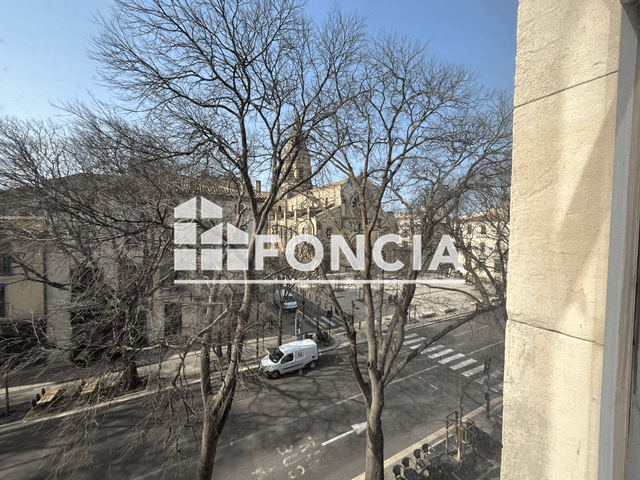 Appartement 2 pièces (46.5 m²) à louer - - Nimes (30000)