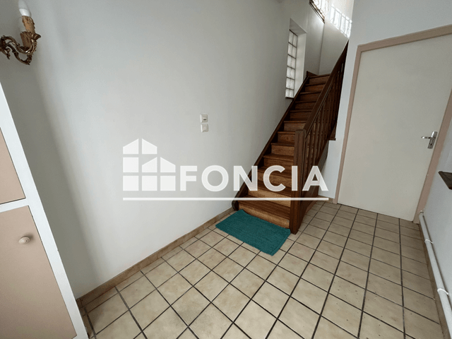 Appartement 3 pièces (69.21 m²) à louer - Carmaux (81400)