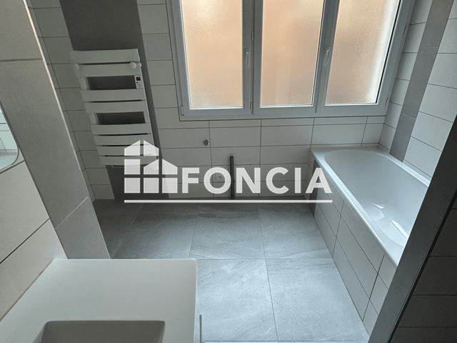 Appartement 5 pièces (95.18 m²) à louer - Rethel (08300)