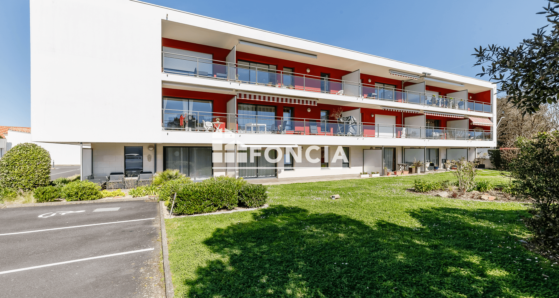 Appartement 4 pièces (87.25 m²) à vendre - Chateau D'olonne (85180)