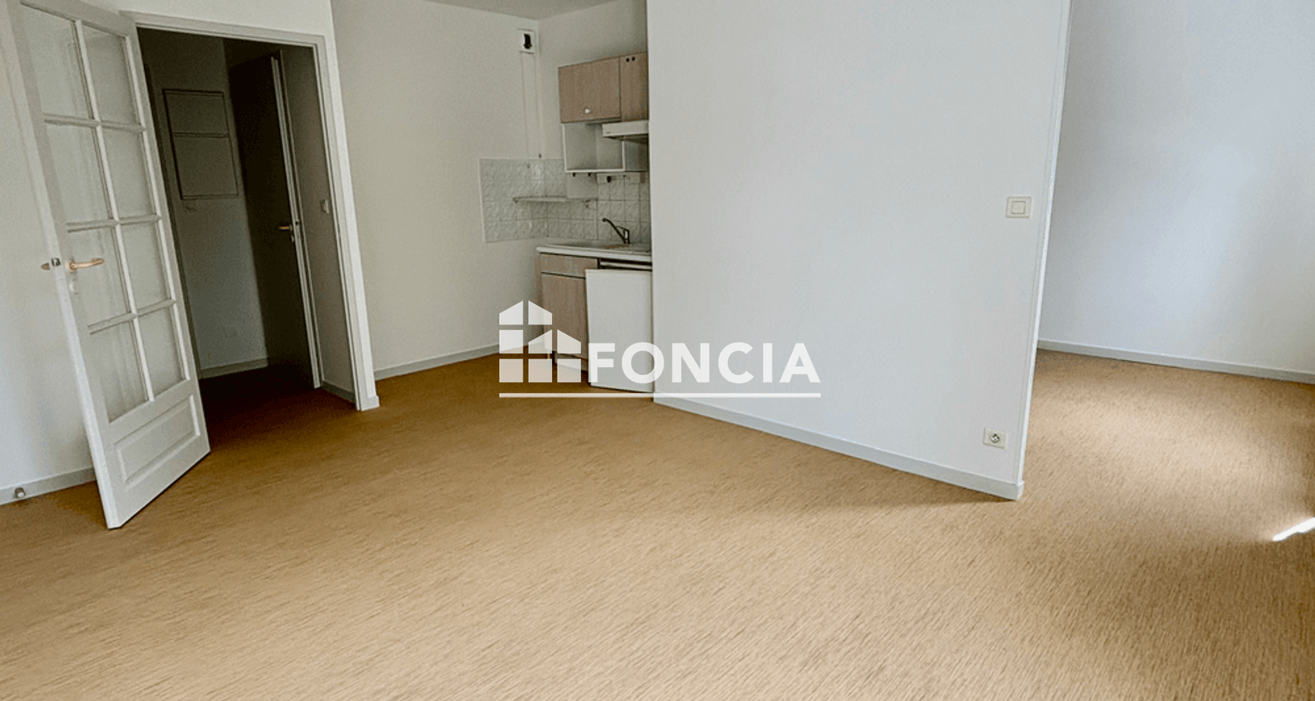 Studio (37 m²) à vendre - La Roche-sur-yon (85000)