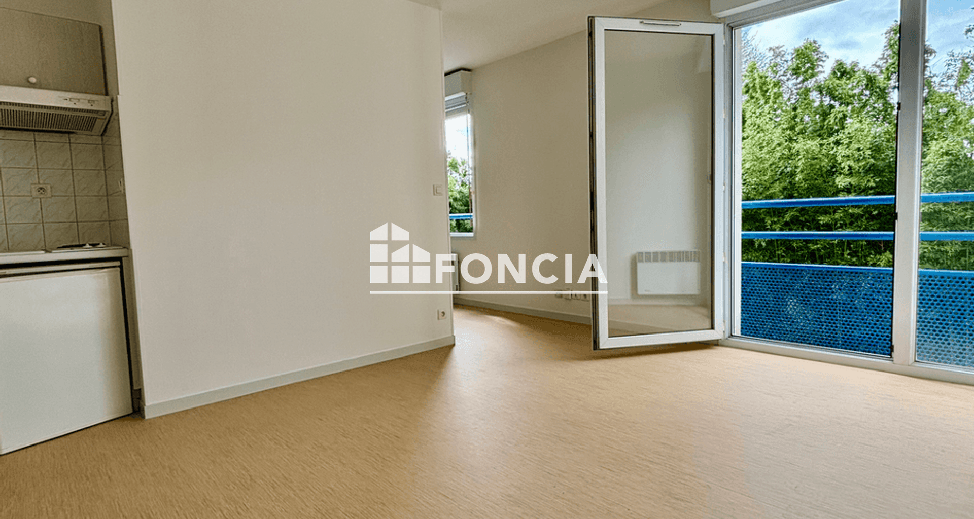 Studio (37 m²) à vendre - La Roche-sur-yon (85000)