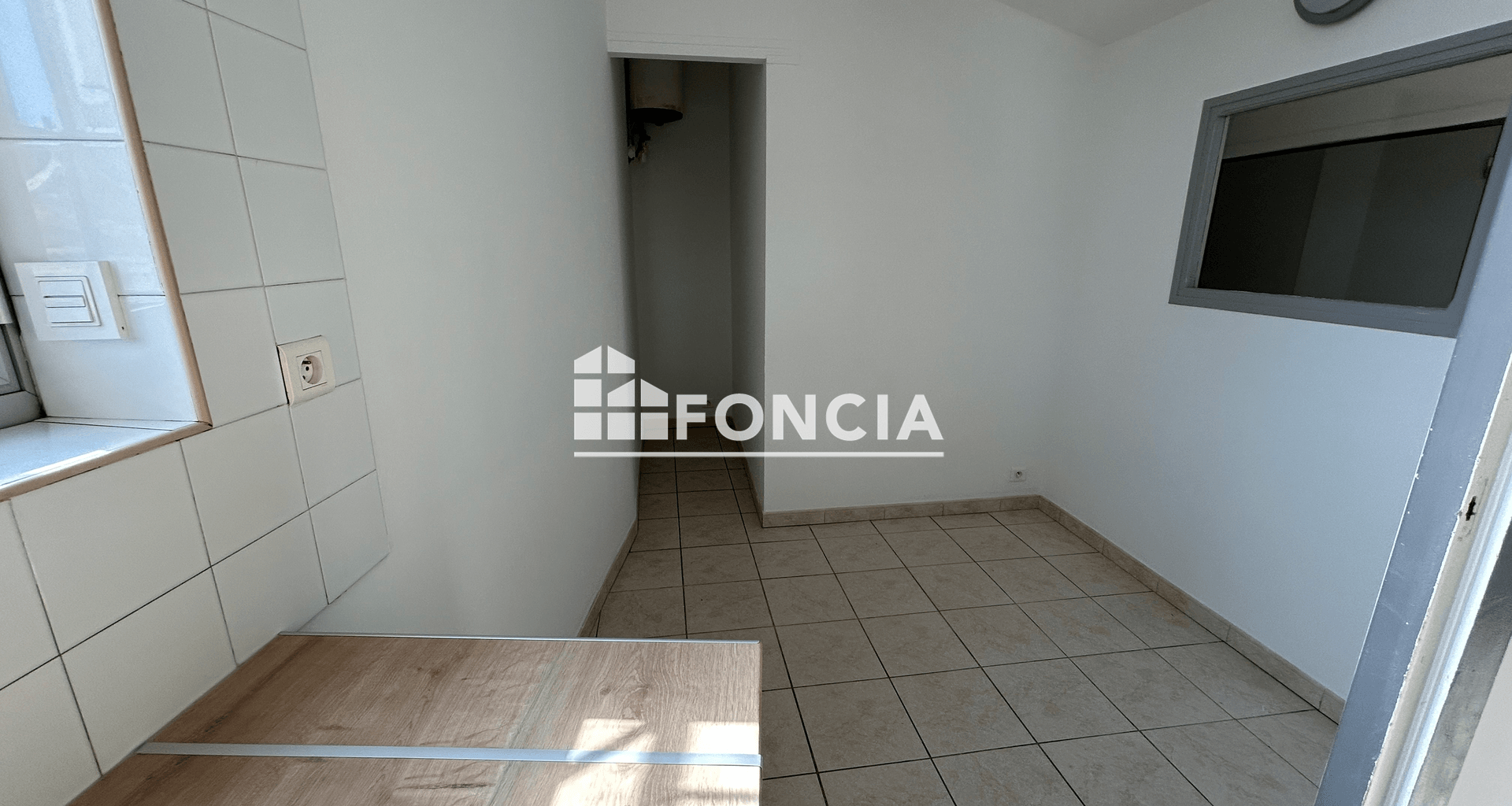 Appartement 3 pièces (80.96 m²) à louer - Bagnols-sur-cèze (30200)
