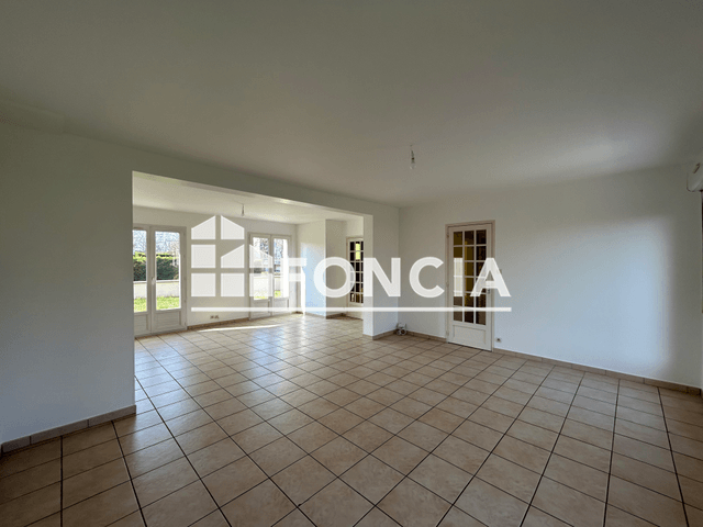 Maison 6 pièces (166 m²) à louer - Cormontreuil (51350)