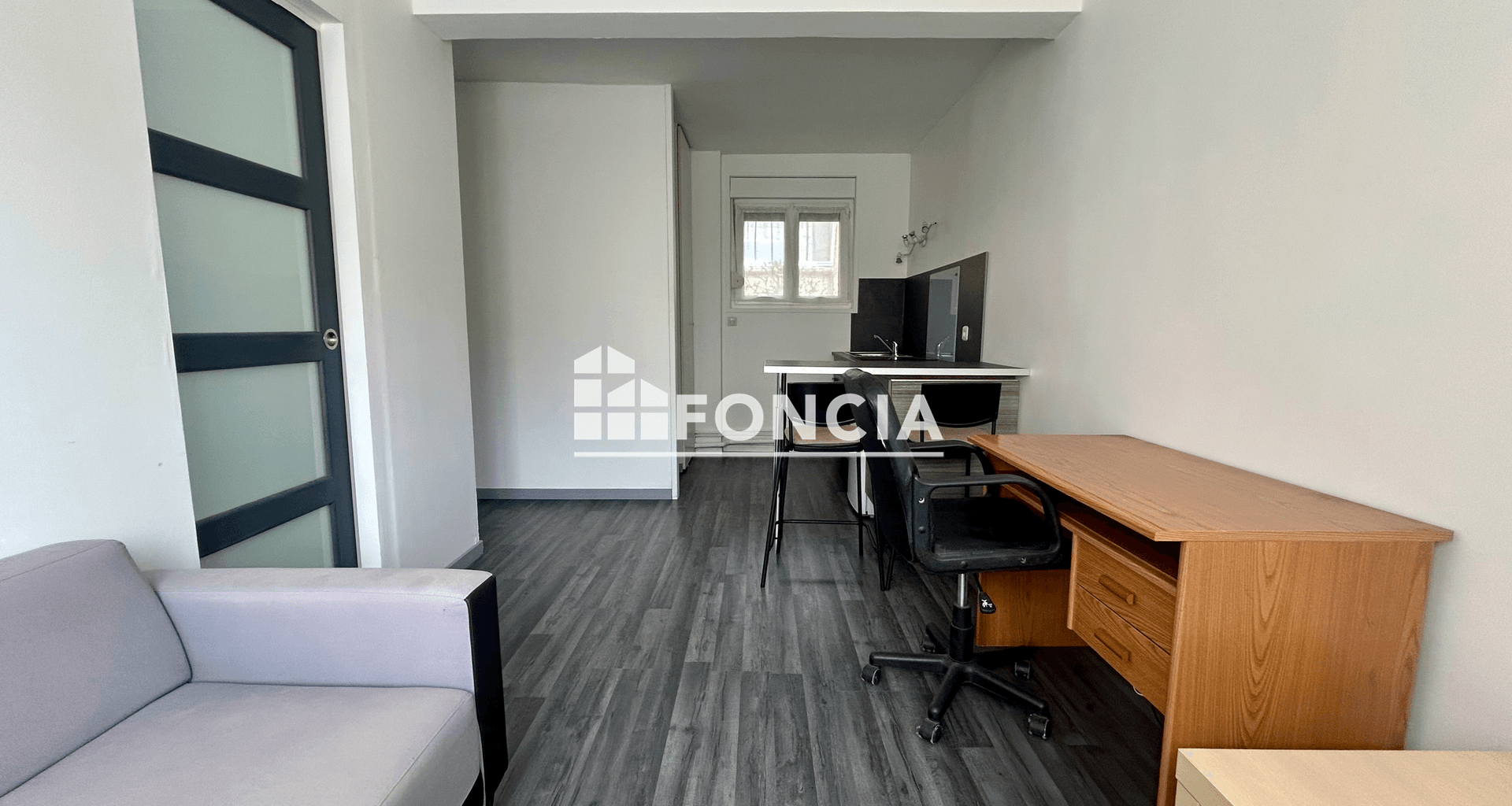 Studio meublé (28.68 m²) à louer - Lille (59000)
