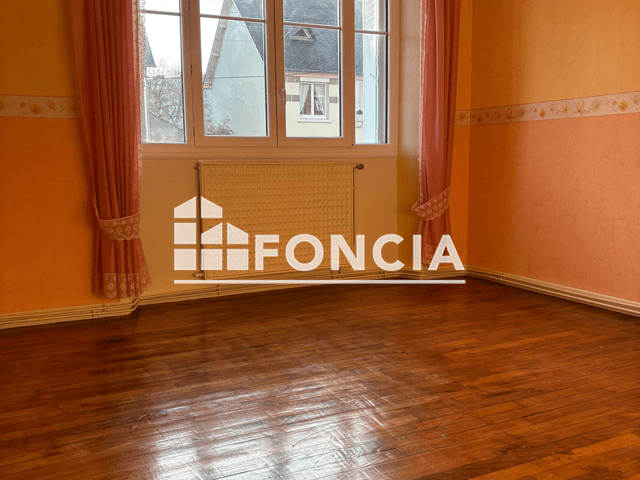 Appartement 3 pièces (75 m²) à louer - Saint-brieuc (22000)