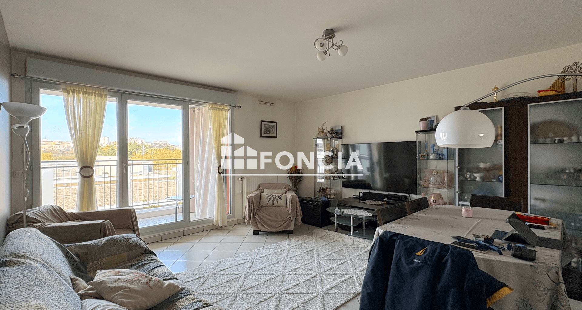 Appartement 4 pièces (85.33 m²) à louer - Villeurbanne (69100)