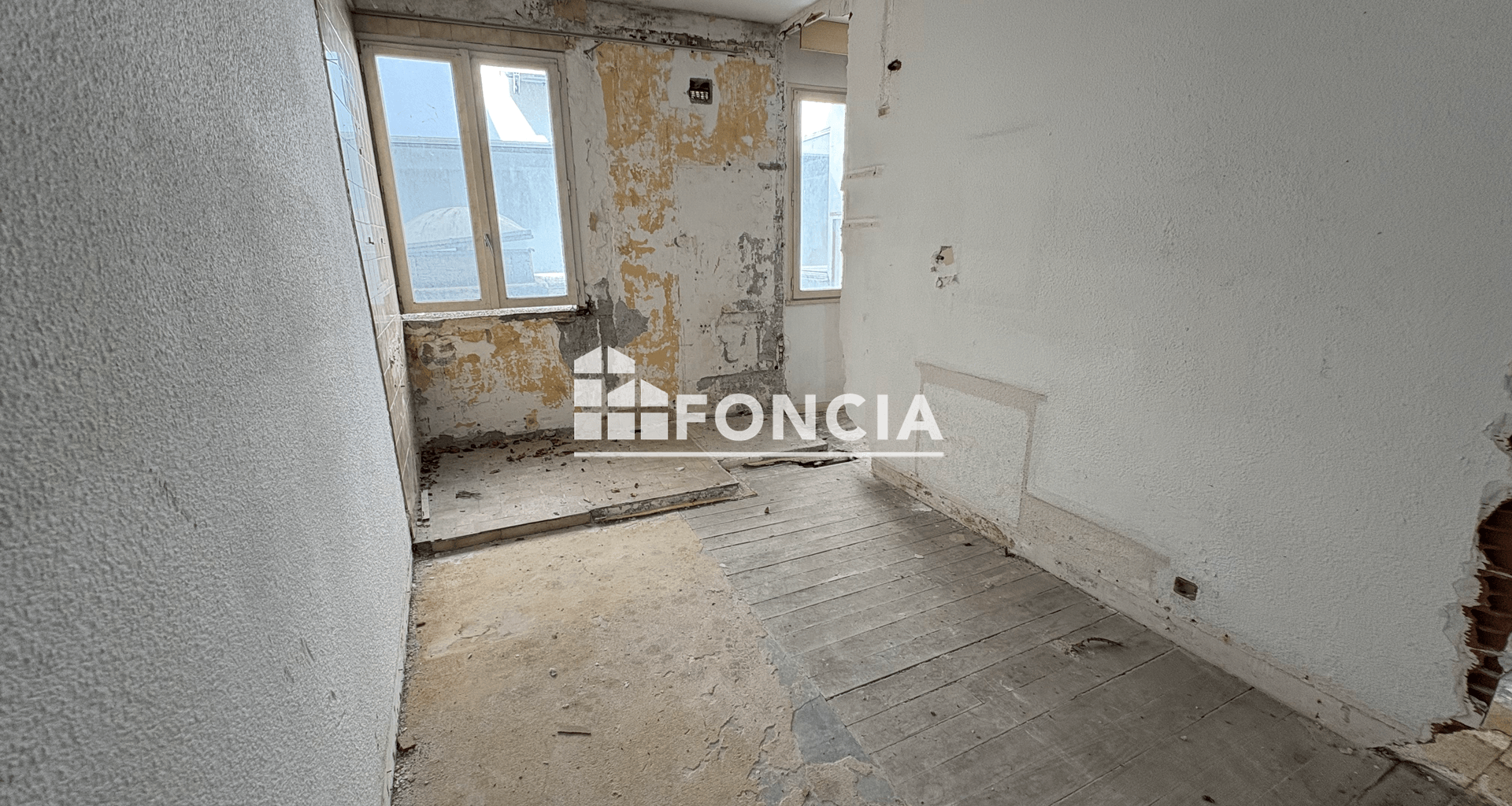 Appartement 4 pièces (150 m²) à vendre - Lourdes (65100)