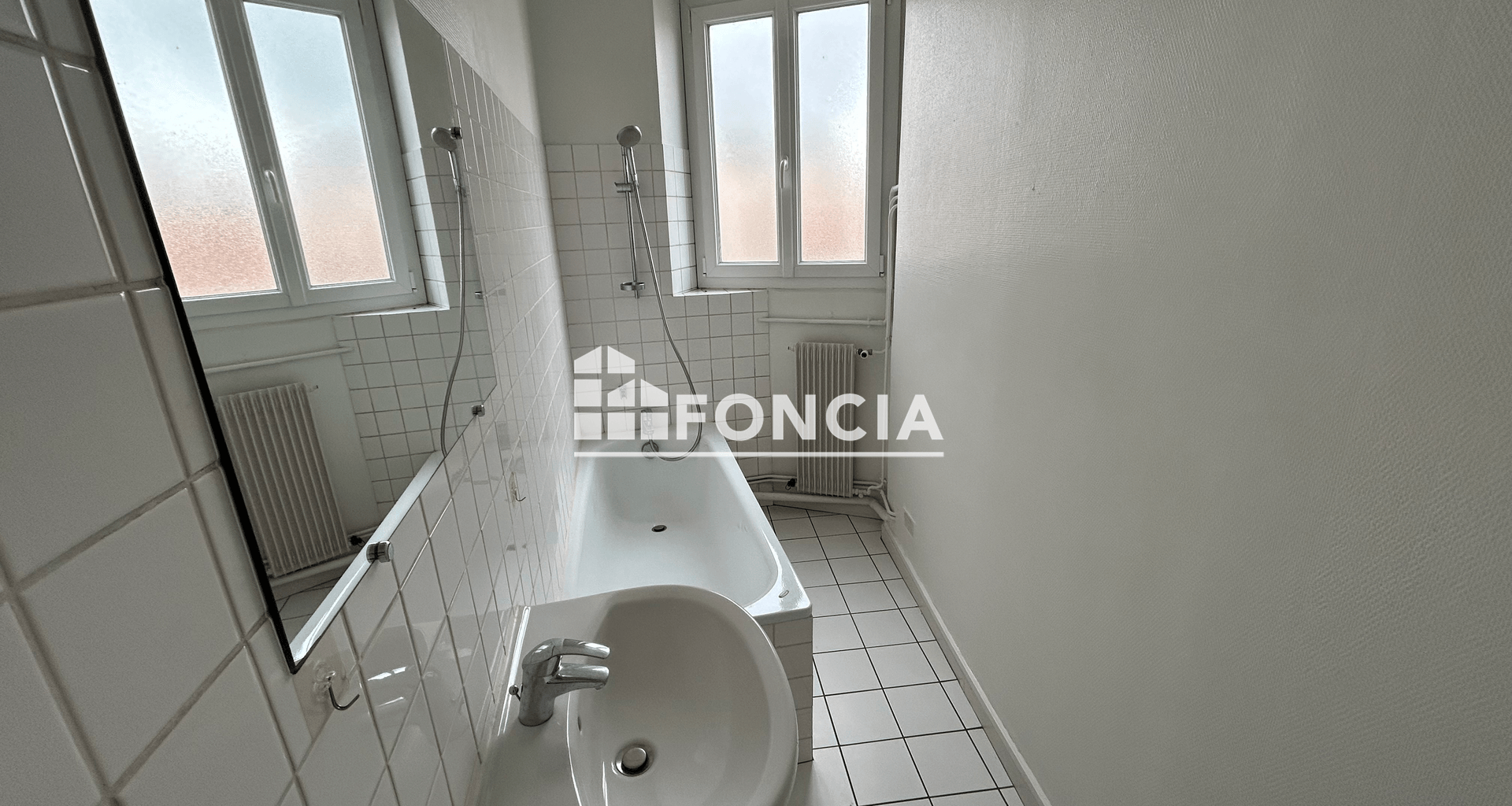 Appartement 2 pièces (53.63 m²) à louer - Roanne (42300)