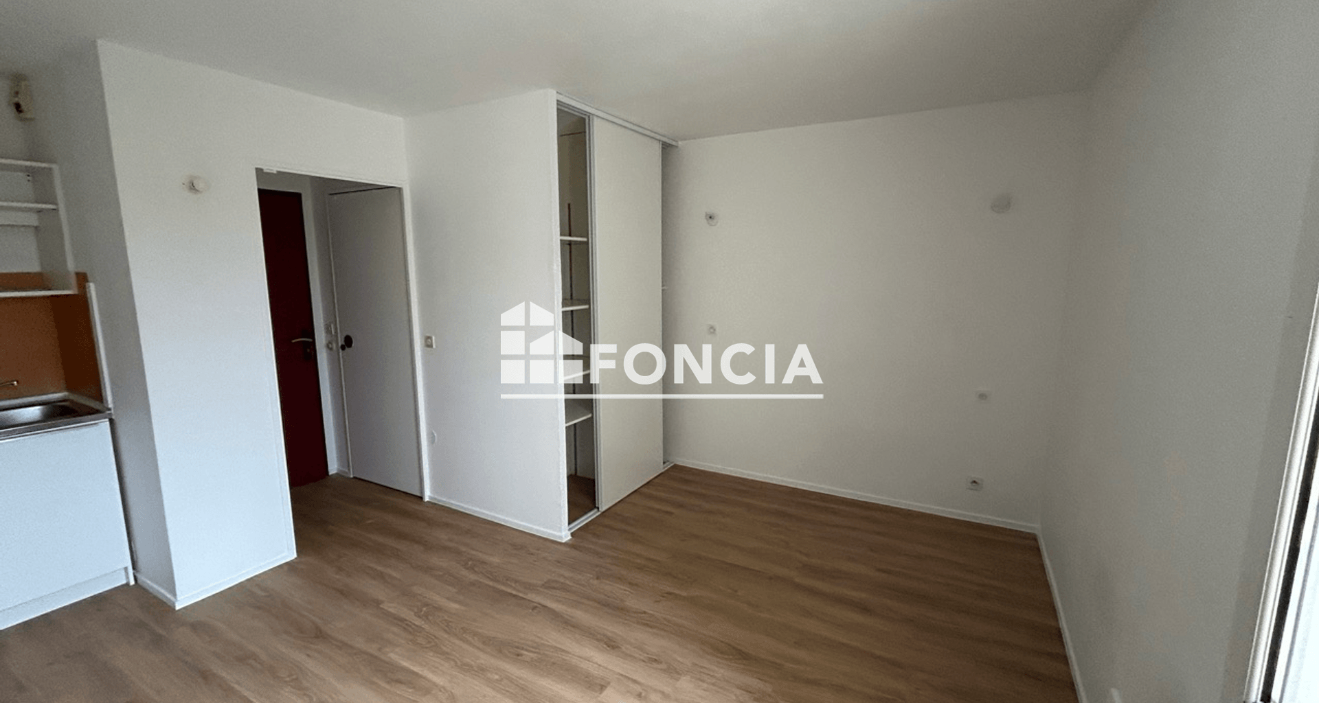 Studio (16.65 m²) à louer - Bussy-saint-georges (77600)