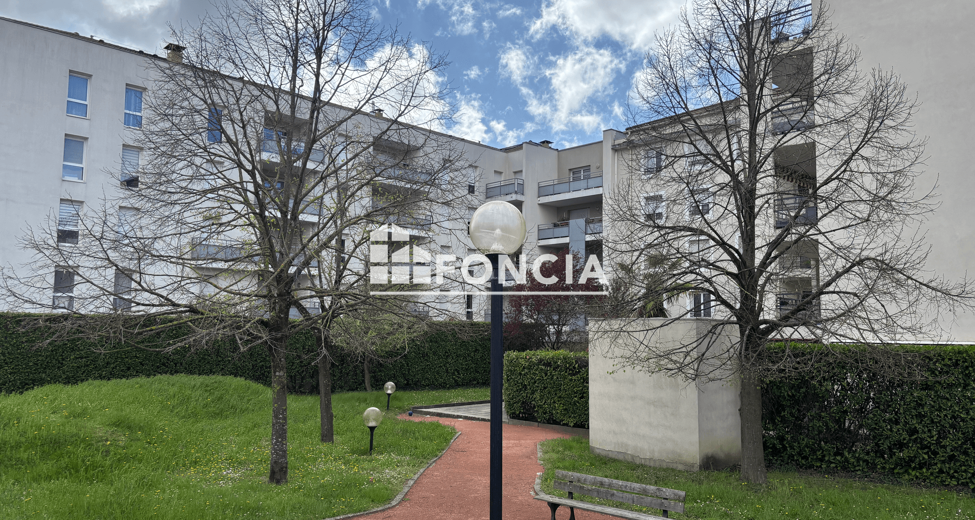 Appartement 2 pièces (31.53 m²) à vendre - Décines-charpieu (69150)