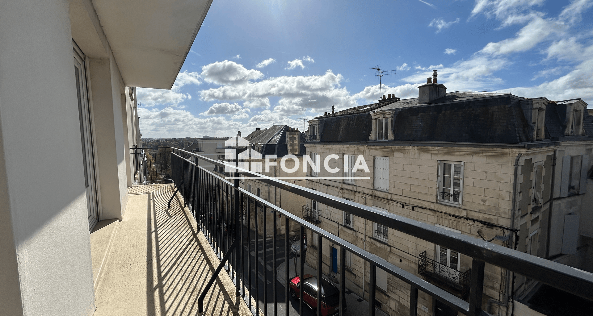 Appartement 5 pièces (111.06 m²) à vendre - Poitiers (86000)
