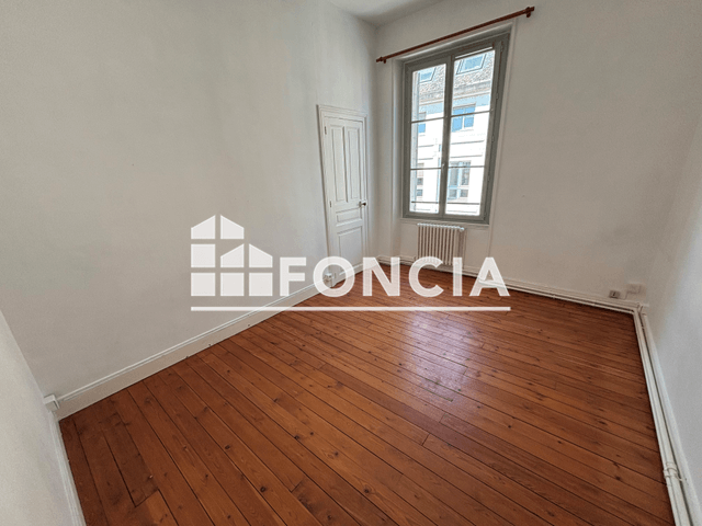 Appartement 4 pièces (100.17 m²) à louer - Blois (41000)