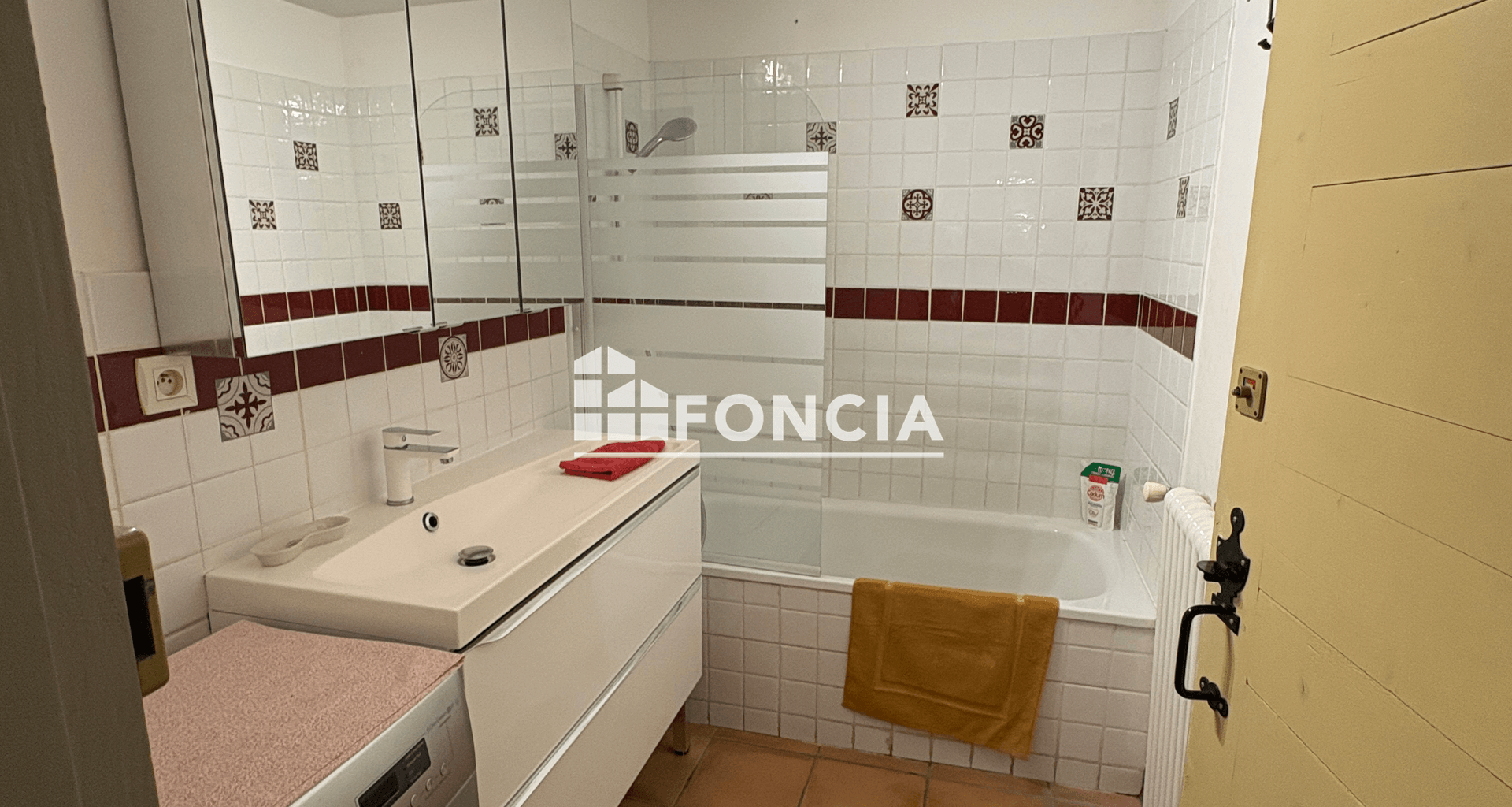 Appartement meublé 3 pièces (73 m²) à louer - Béziers (34500)