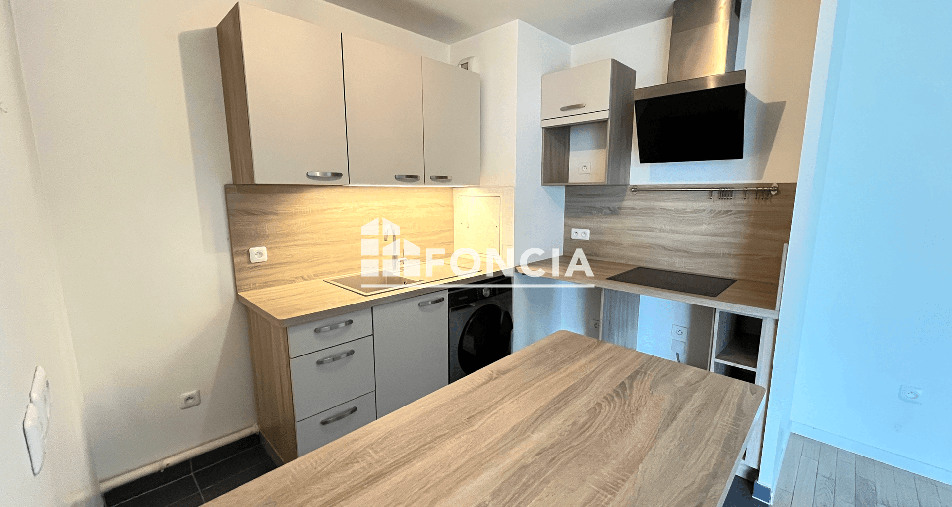Appartement 2 pièces (51.89 m²) à vendre - Thiais (94320)