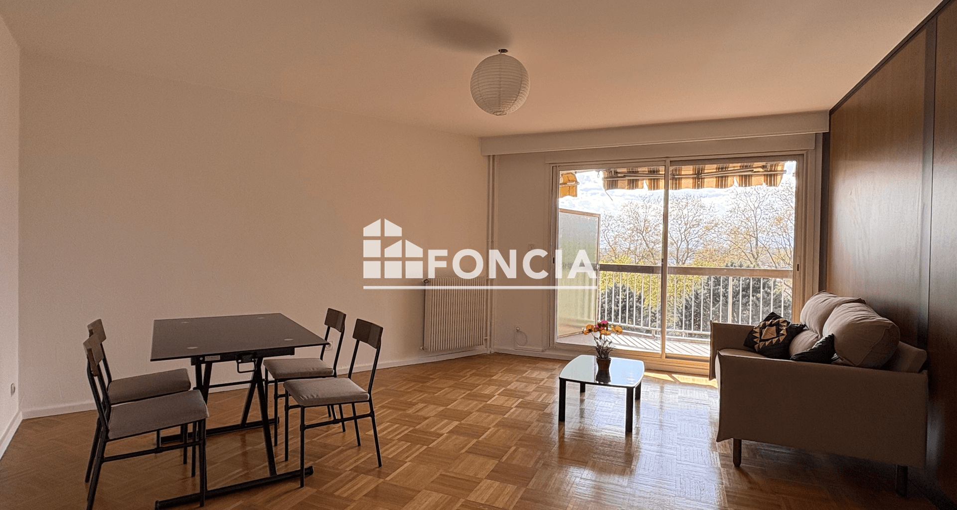 Appartement meublé 2 pièces (68.62 m²) à louer - Lyon 4ᵉ (69004)