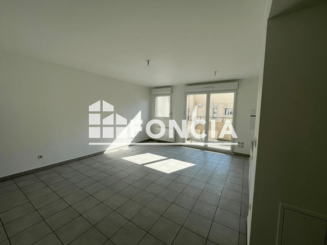 Appartement 3 pièces (61.69 m²) à louer - Marseille 10ᵉ (13010)