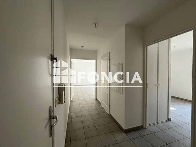 Appartement 3 pièces (61.69 m²) à louer - Marseille 10ᵉ (13010)