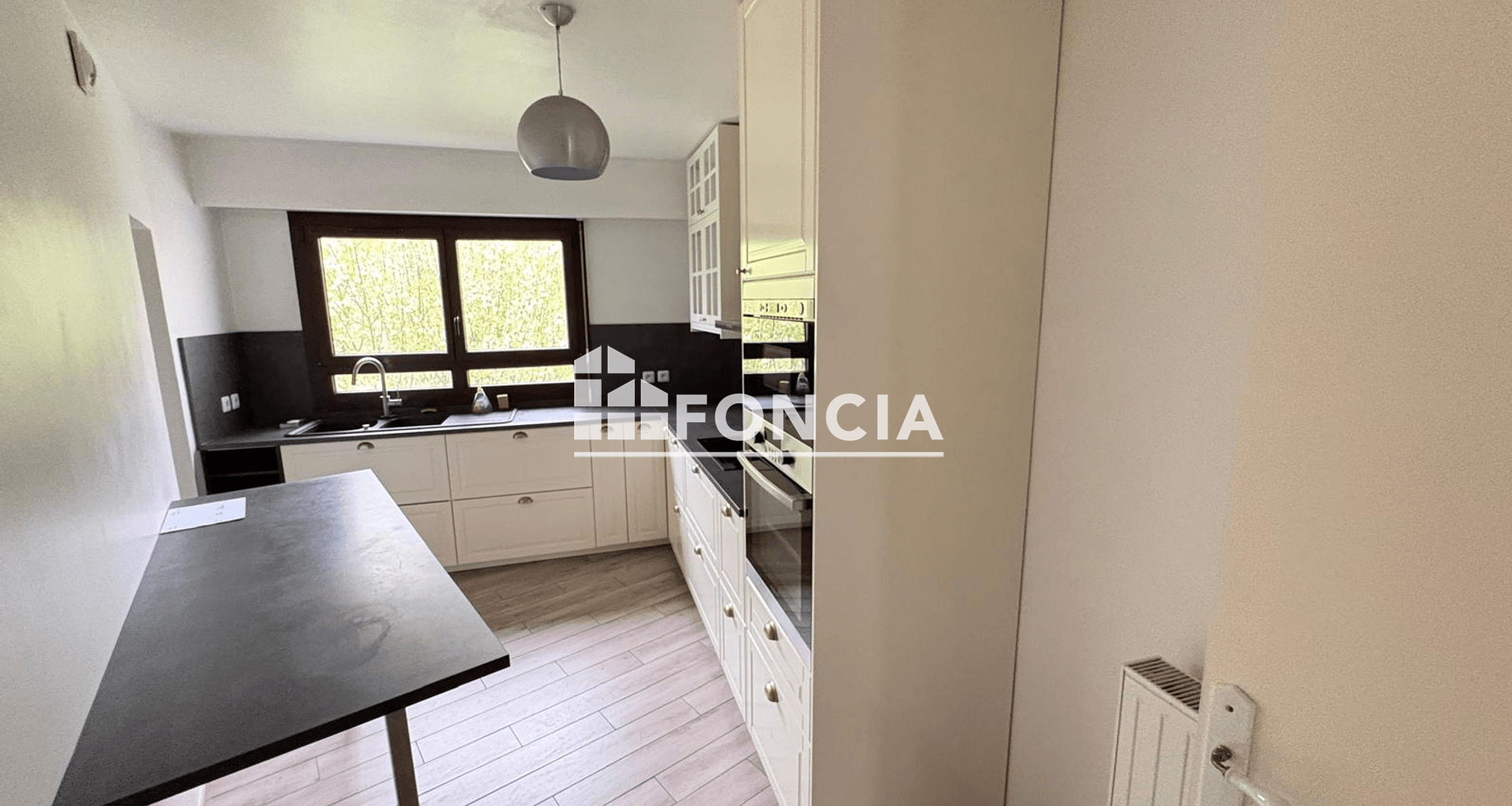 Appartement 4 pièces (88.63 m²) à louer - Yerres (91330)