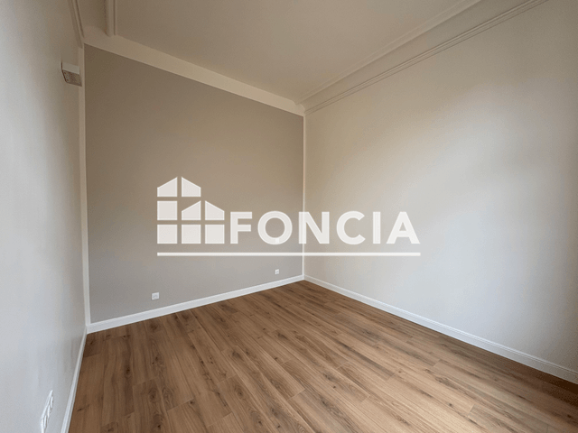 Appartement 2 pièces (55.72 m²) à louer - La Rochelle (17000)