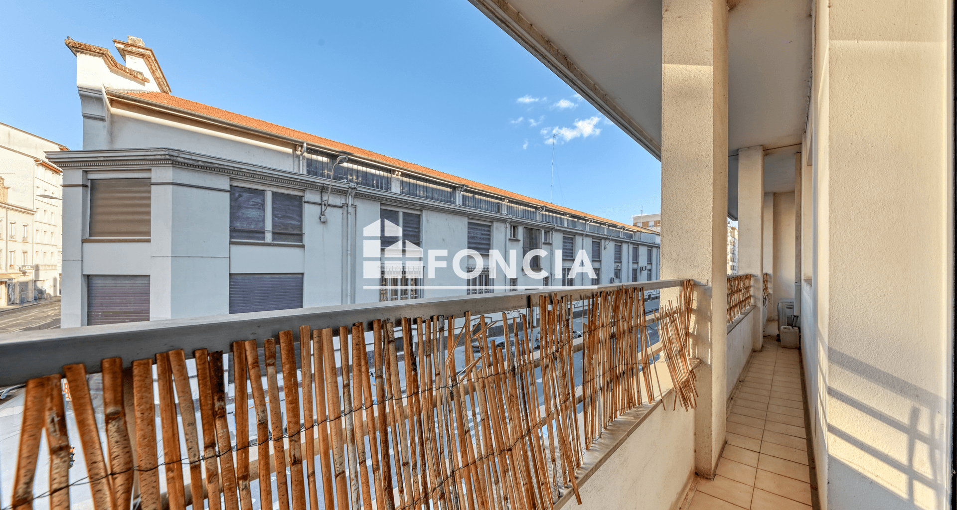 Appartement 2 pièces (49 m²) à vendre - Lyon 7ᵉ (69007)