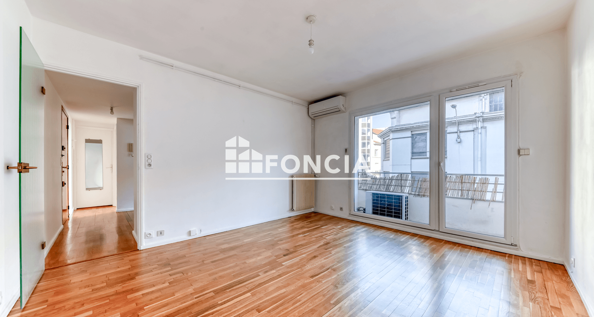 Appartement 2 pièces (49 m²) à vendre - Lyon 7ᵉ (69007)