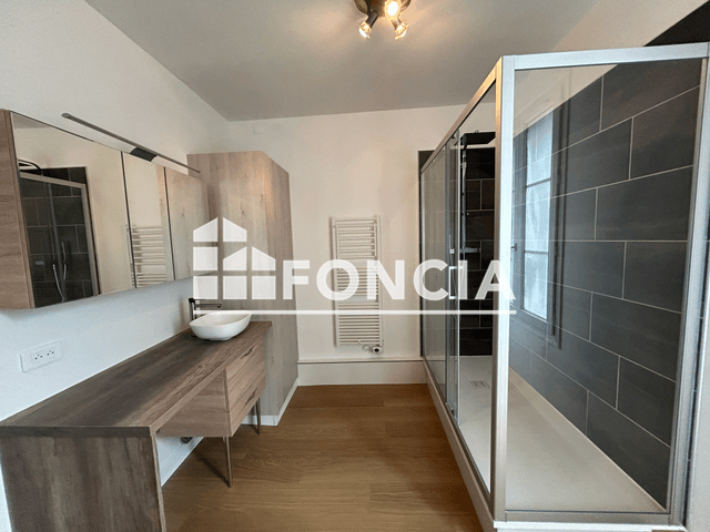 Appartement 3 pièces (99.94 m²) à louer - Orbec (14290)