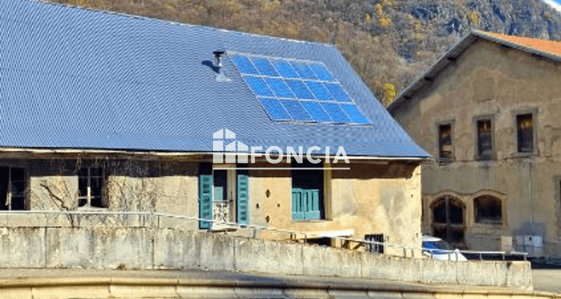 Maison 4 pièces (84.06 m²) à vendre - Livet-et-gavet (38220)