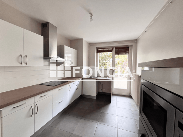 Appartement 4 pièces (118.2 m²) à louer - Lyon 6ᵉ (69006)