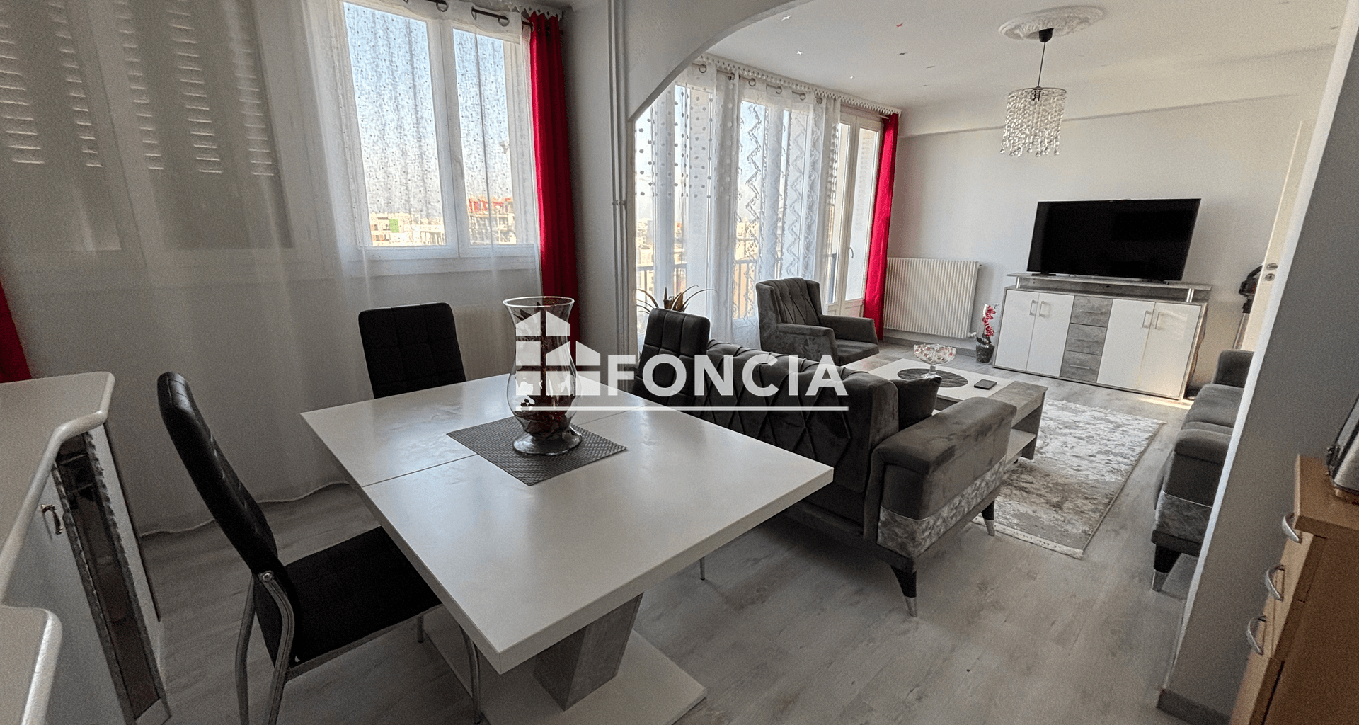 Appartement 4 pièces (69.44 m²) à vendre - Vénissieux (69200)