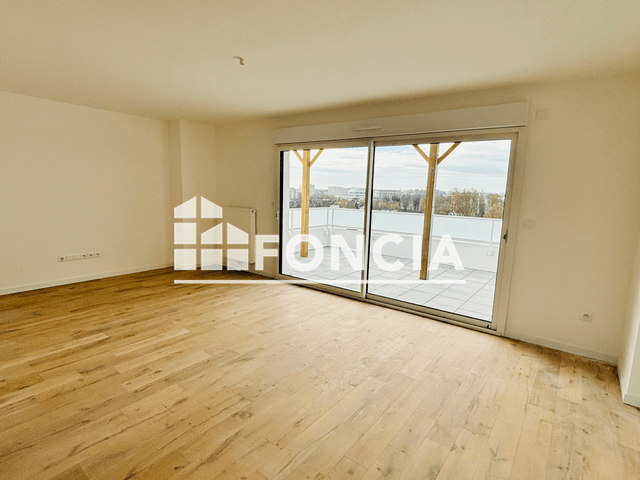 Appartement 4 pièces (85.01 m²) à louer - Lens (62300)