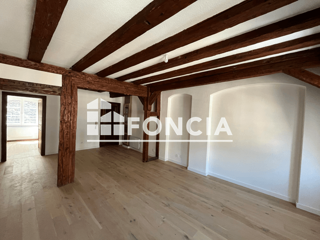 Appartement 2 pièces (64.55 m²) à louer - Strasbourg (67000)