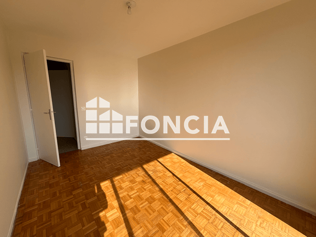 Appartement 3 pièces (61.17 m²) à louer - Neuville Sur Saone (69250)