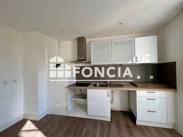 Appartement 2 pièces (46.45 m²) à louer - Lisieux (14100)