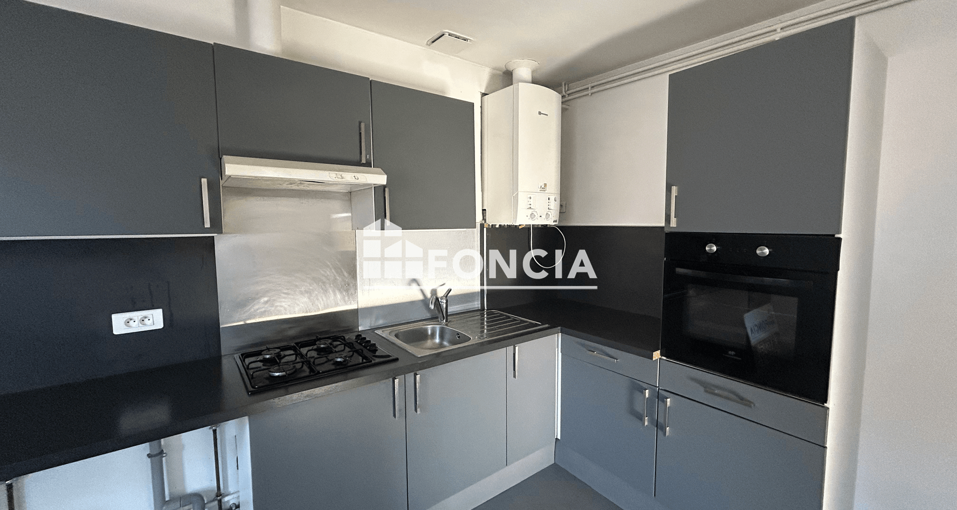 Appartement 3 pièces (76.12 m²) à louer - Roanne (42300)
