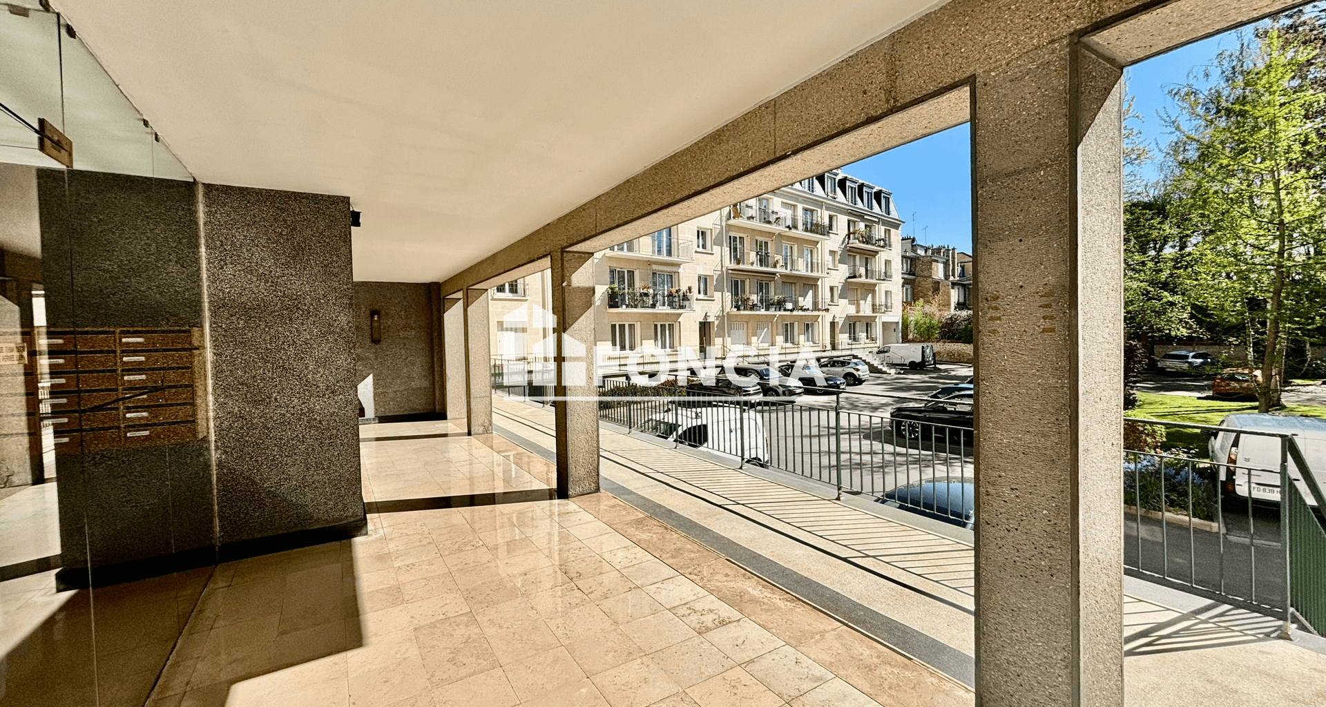 Appartement 3 pièces (87.29 m²) à louer - Versailles (78000)