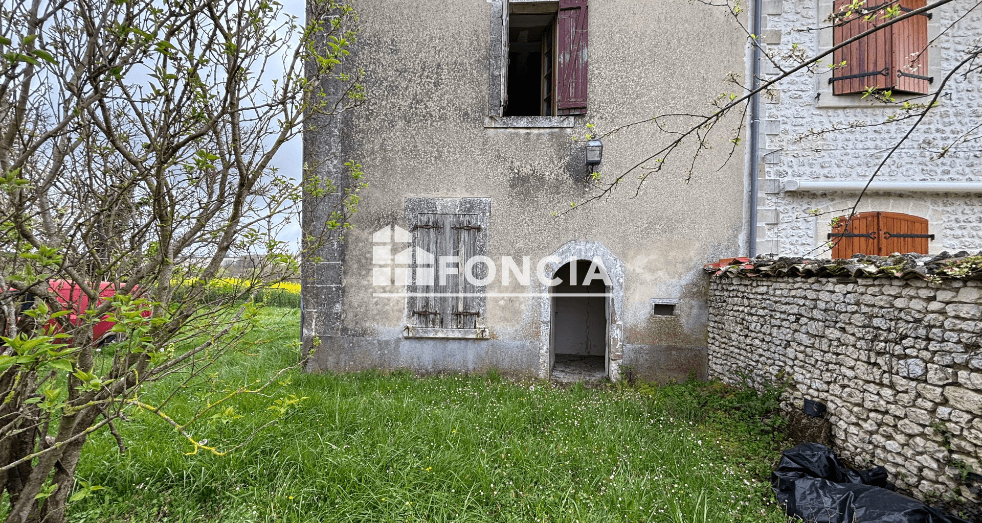 Maison 3 pièces (82 m²) à vendre - Bessac (16250)