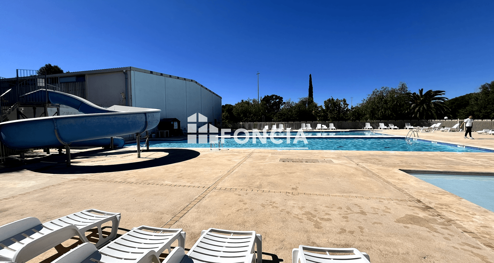 Appartement 2 pièces (28.92 m²) à vendre - La Londe-les-maures (83250)
