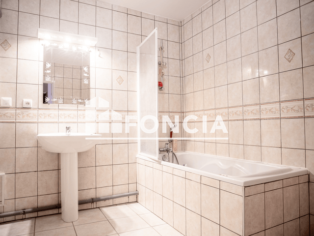 Appartement 4 pièces (90.63 m²) à louer - Port-sur-saône (70170)