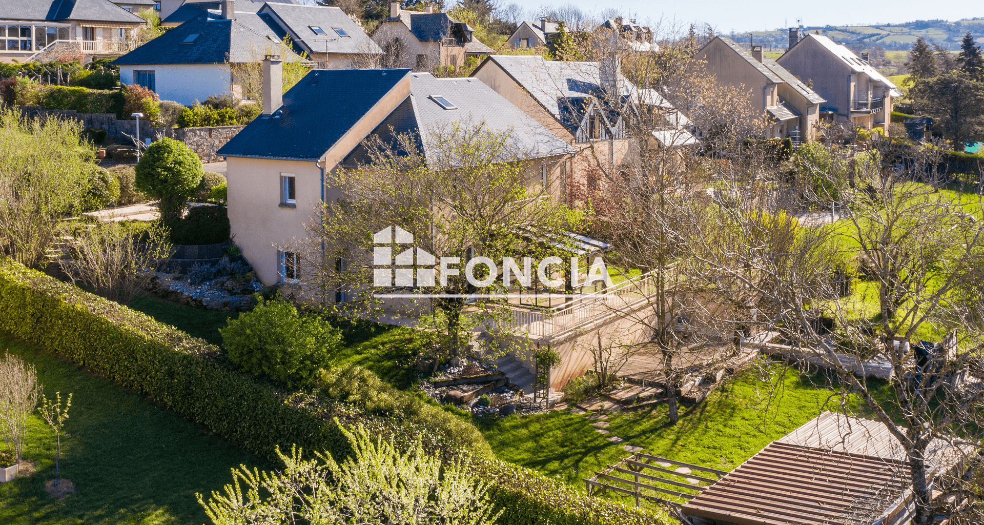 Maison 5 pièces (120 m²) à vendre - Sainte-radegonde (12850)