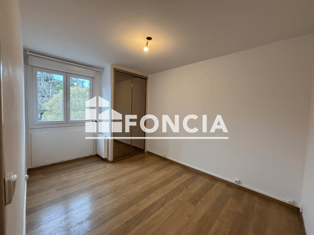 Appartement 4 pièces (74.32 m²) à louer - Apt (84400)