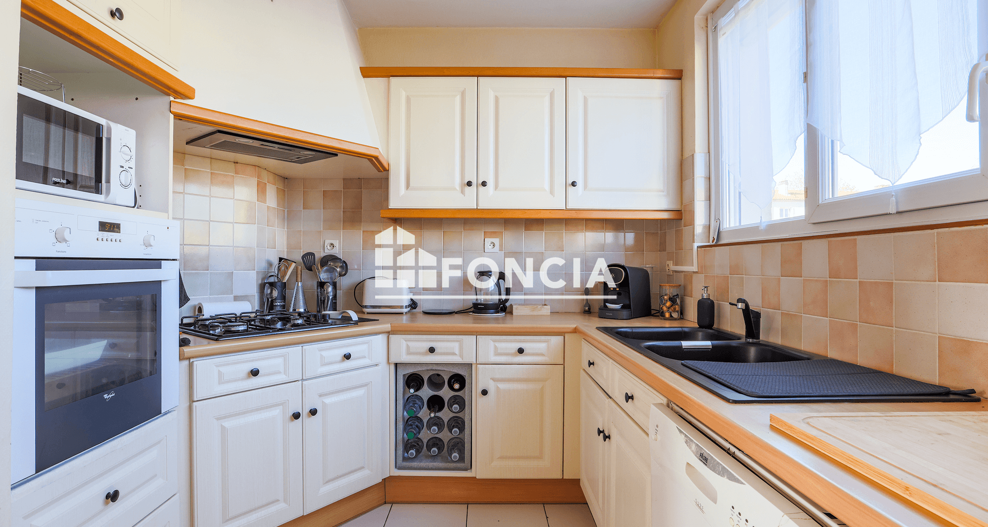 Appartement 4 pièces (60.5 m²) à vendre - Rochefort (17300)
