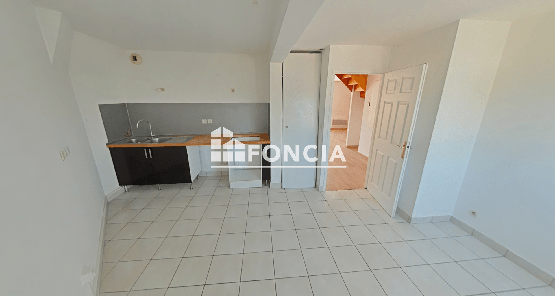 Appartement 5 pièces (118.81 m²) à louer - Groslay (95410)